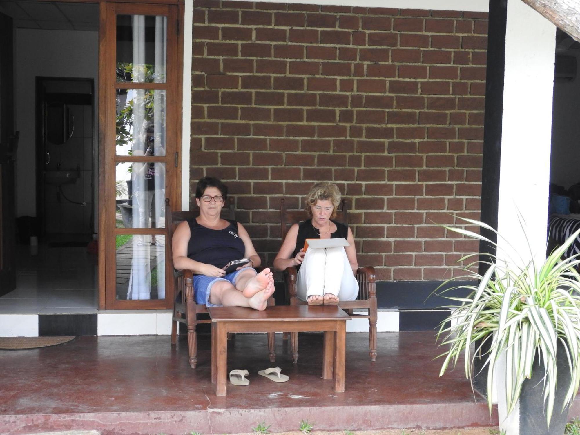 Eco Hotel Black & White - Anuradhapura Mihintale Eksteriør bilde